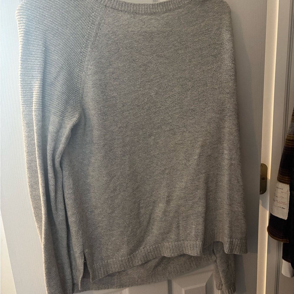 Grey Old Navy Sweater